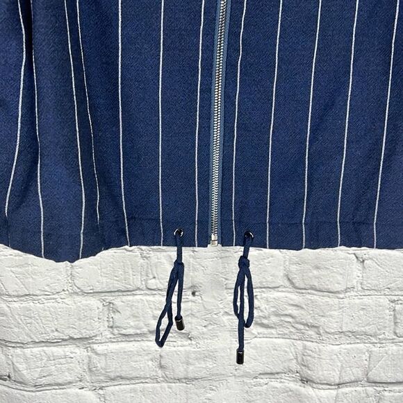 Jacket sequin bird embellished pinstripe navy blue size medium - Picture 3 of 10